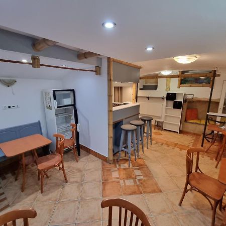 Centrum Wellness Hostel Ντέμπρετσεν Εξωτερικό φωτογραφία