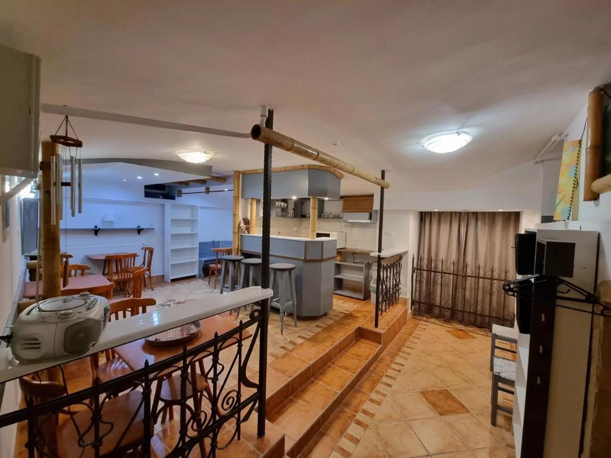 Centrum Wellness Hostel Ντέμπρετσεν Εξωτερικό φωτογραφία