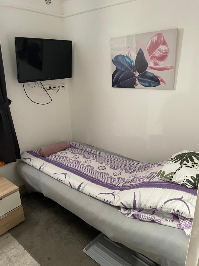 Centrum Wellness Hostel Ντέμπρετσεν Εξωτερικό φωτογραφία